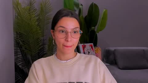 Snapshot of whoislulu chatting on January 6, 5:16 pm whoislulu online show from January 6, 5:16 pm