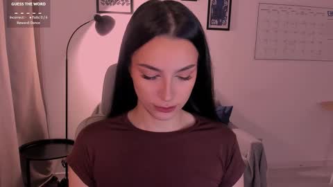 Snapshot of whoislulu chatting on December 17, 12:44 pm whoislulu online show from December 17, 12:44 pm