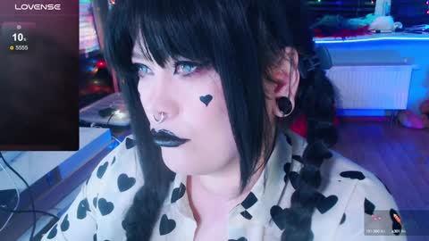 Snapshot of wickedxqueen chatting on January 14, 4:47 am Laura online show from January 14, 4:47 am