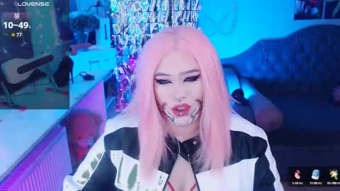 Snapshot of wickedxqueen chatting on February 2, 9:51 am Laura online show from February 2, 9:51 am