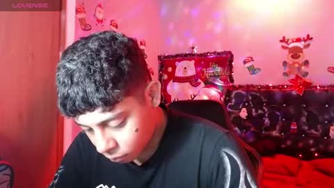 wiilliam online show from December 7, 5:31 pm