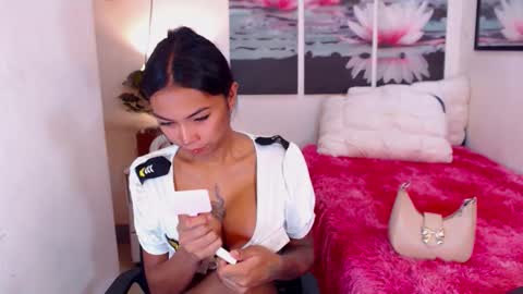 Snapshot of wildara chatting on September 28, 11:10 pm wildara online show from September 28, 11:10 pm