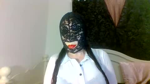 WILd College GRL ANita online show from April 19, 9:19 am