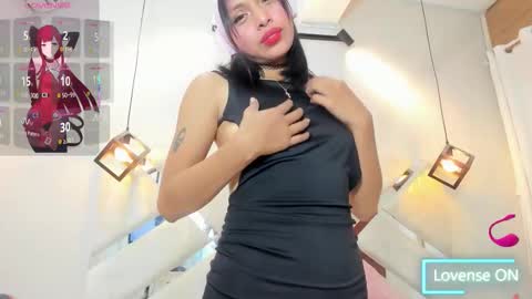 Snapshot of wildkiitty chatting on February 11, 4:06 am Kitty online show from February 11, 4:06 am