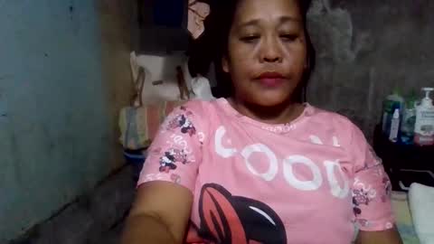 Snapshot of wildveron_205 chatting on December 22, 12:57 pm wildveron_205 online show from December 22, 12:57 pm