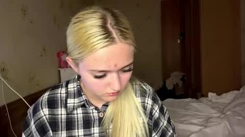Sophia online show from May 25, 4:24 pm