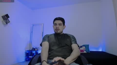 William Steel online show from April 19, 1:43 pm