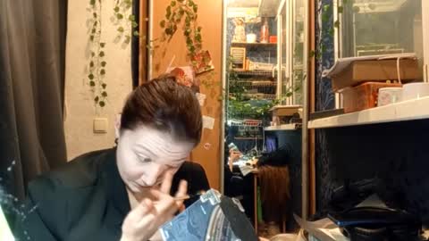 Phoebe online show from February 14, 8:05 pm