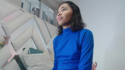 luna online show from April 19, 3:22 pm