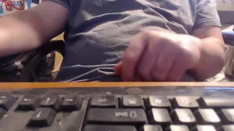 Snapshot of willowstick chatting on February 3, 9:53 pm DrainMyBalls online show from February 3, 9:53 pm