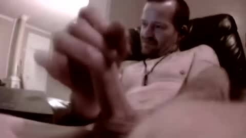 willydogg83 online show from July 22, 4:59 am