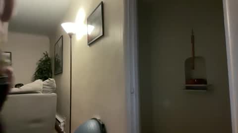 wilmnor online show from October 31, 1:17 am