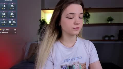 Mary online show from June 1, 2:52 pm