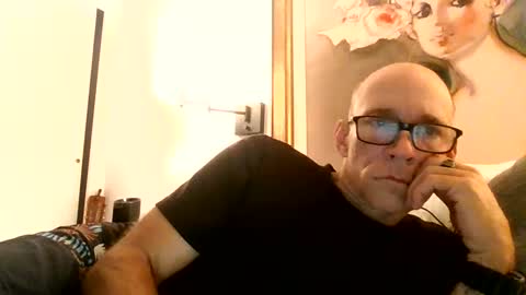 Snapshot of wingnutt765733498294 chatting on April 11, 5:45 am wingnutt765733498294 online show from April 11, 5:45 am