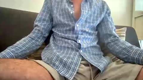 Snapshot of winston1414 chatting on June 9, 4:07 pm JanCloud online show from June 9, 4:07 pm