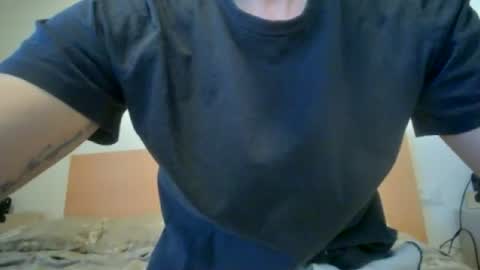Snapshot of winston1414 chatting on July 4, 1:06 pm JanCloud online show from July 4, 1:06 pm