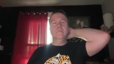 wintyr online show from May 27, 11:46 pm