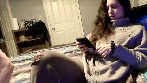 Snapshot of witchbitchmommy chatting on May 25, 5:57 am witchbitchmommy online show from May 25, 5:57 am