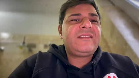 Witebull online show from December 8, 2:52 pm