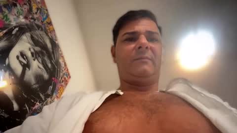 Witebull online show from April 19, 10:03 am