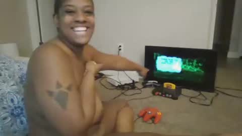 WitherRoseYarnHo online show from November 6, 7:59 pm