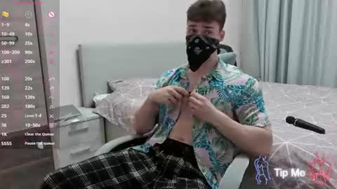 WizLoverr online show from June 13, 5:11 pm