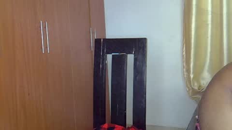 girlie o online show from February 21, 4:18 am