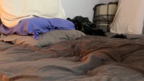 wolfer88 online show from February 16, 12:34 pm