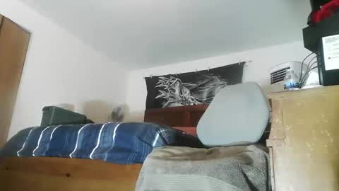 wolfman79 online show from March 25, 11:05 am