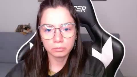 Alex online show from April 13, 2:06 am