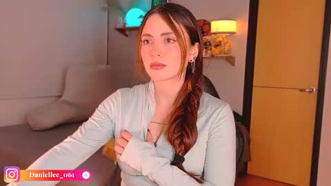   online show from May 20, 3:13 am