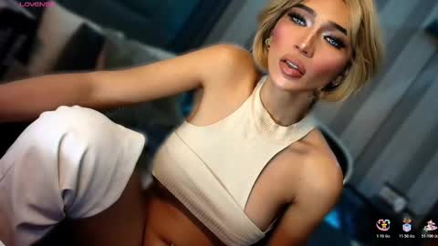 Julia online show from March 1, 2:02 am