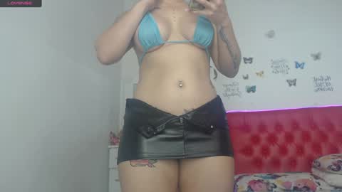 Sofia And Thomas online show from February 6, 8:23 pm