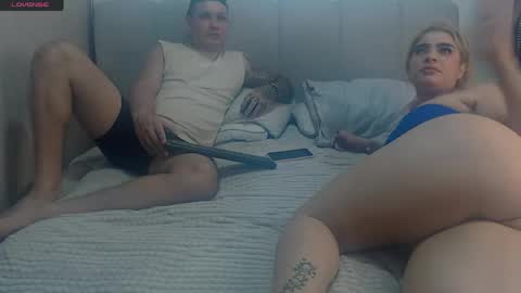 Sofia And Thomas online show from May 15, 4:30 am