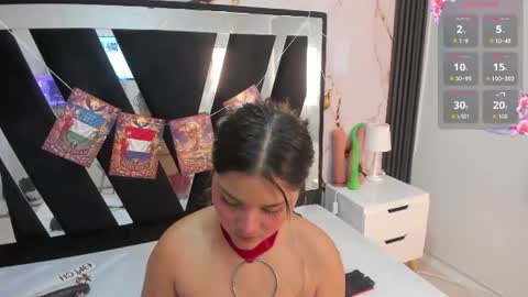 Snapshot of wonderkloe_ chatting on July 11, 3:15 pm wonderkloe_ online show from July 11, 3:15 pm