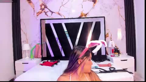 Snapshot of wonderkloe_ chatting on July 18, 8:12 pm wonderkloe_ online show from July 18, 8:12 pm