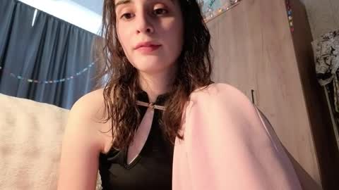 Stia online show from February 12, 11:38 am