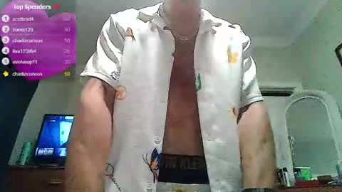 Snapshot of woodson5432 chatting on September 23, 1:41 am LongNThrobbn online show from September 23, 1:41 am