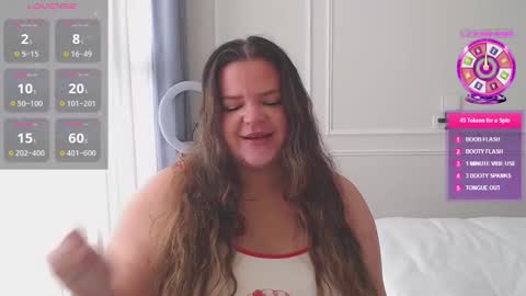 Snapshot of wow_its_kaitlyn chatting on February 5, 8:30 am Kaitlyn xx online show from February 5, 8:30 am