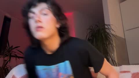 Glen online show from March 19, 10:47 pm