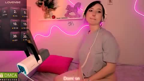 Snapshot of wow_sue chatting on January 13, 1:22 am Sue online show from January 13, 1:22 am