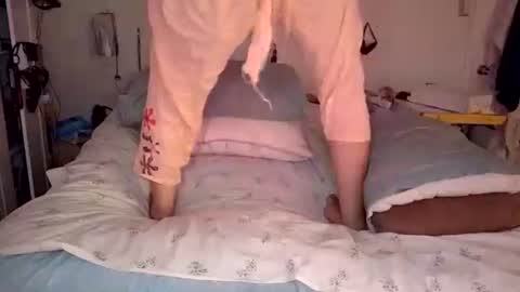 Cuteipie online show from March 29, 5:35 pm