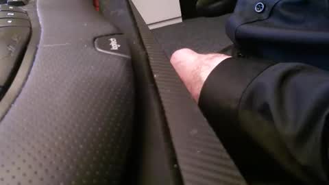 wrangleat0r online show from December 16, 1:21 am