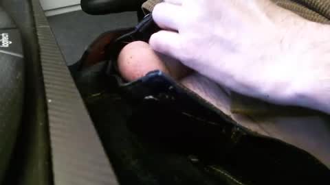 wrangleat0r online show from May 14, 11:33 pm
