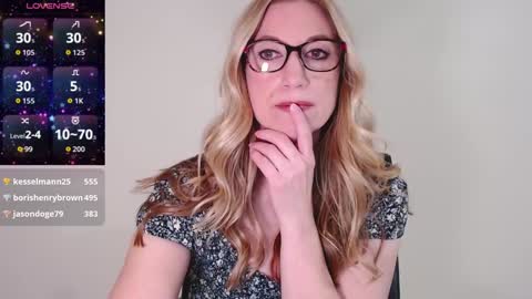 Wyn online show from February 16, 12:29 am