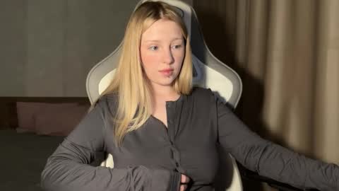 eva online show from October 28, 5:15 pm