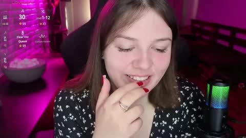 LOVE NERDS ONLY online show from June 1, 3:08 am