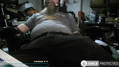 Snapshot of xander71972 chatting on June 8, 12:38 pm xander71972 online show from June 8, 12:38 pm
