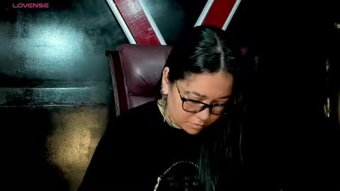 xander_taylor_ online show from June 30, 3:18 am