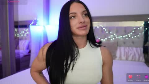 Snapshot of xandrabae chatting on June 6, 9:19 pm Alexandra online show from June 6, 9:19 pm